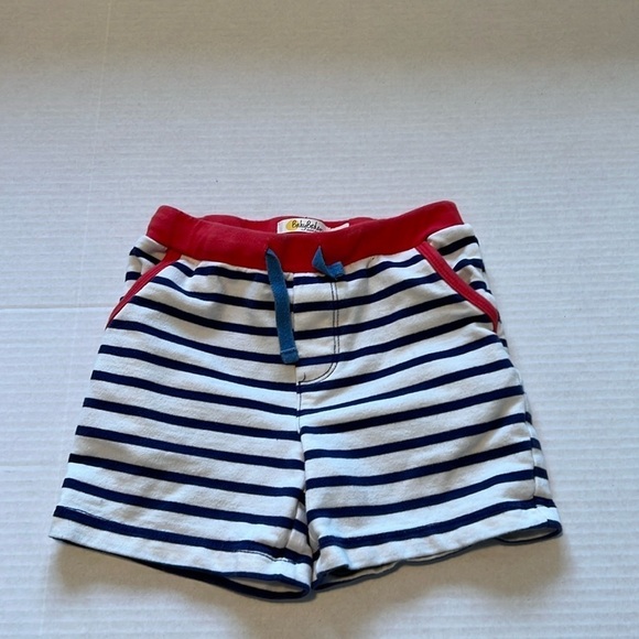 Baby Boden short size 18-24M - Picture 1 of 5